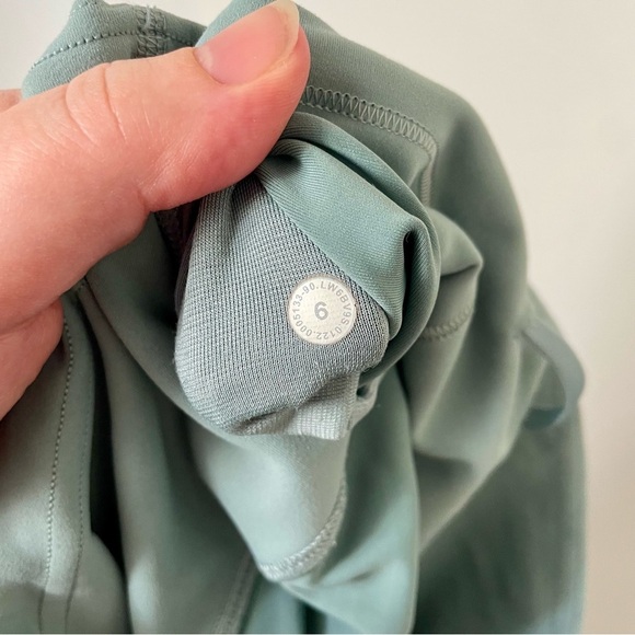 Lululemon Wunder Train Contour Fit High-Rise Crop 23" Misty Glade Size 6 - Picture 11 of 12